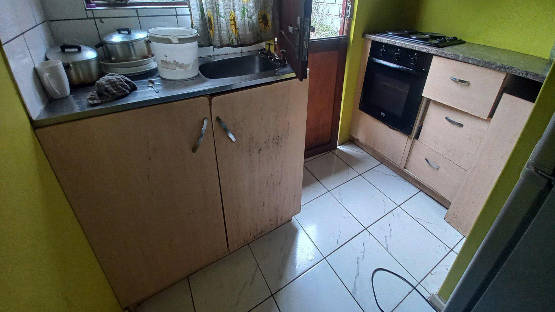 Kitchen of property in Mdantsane