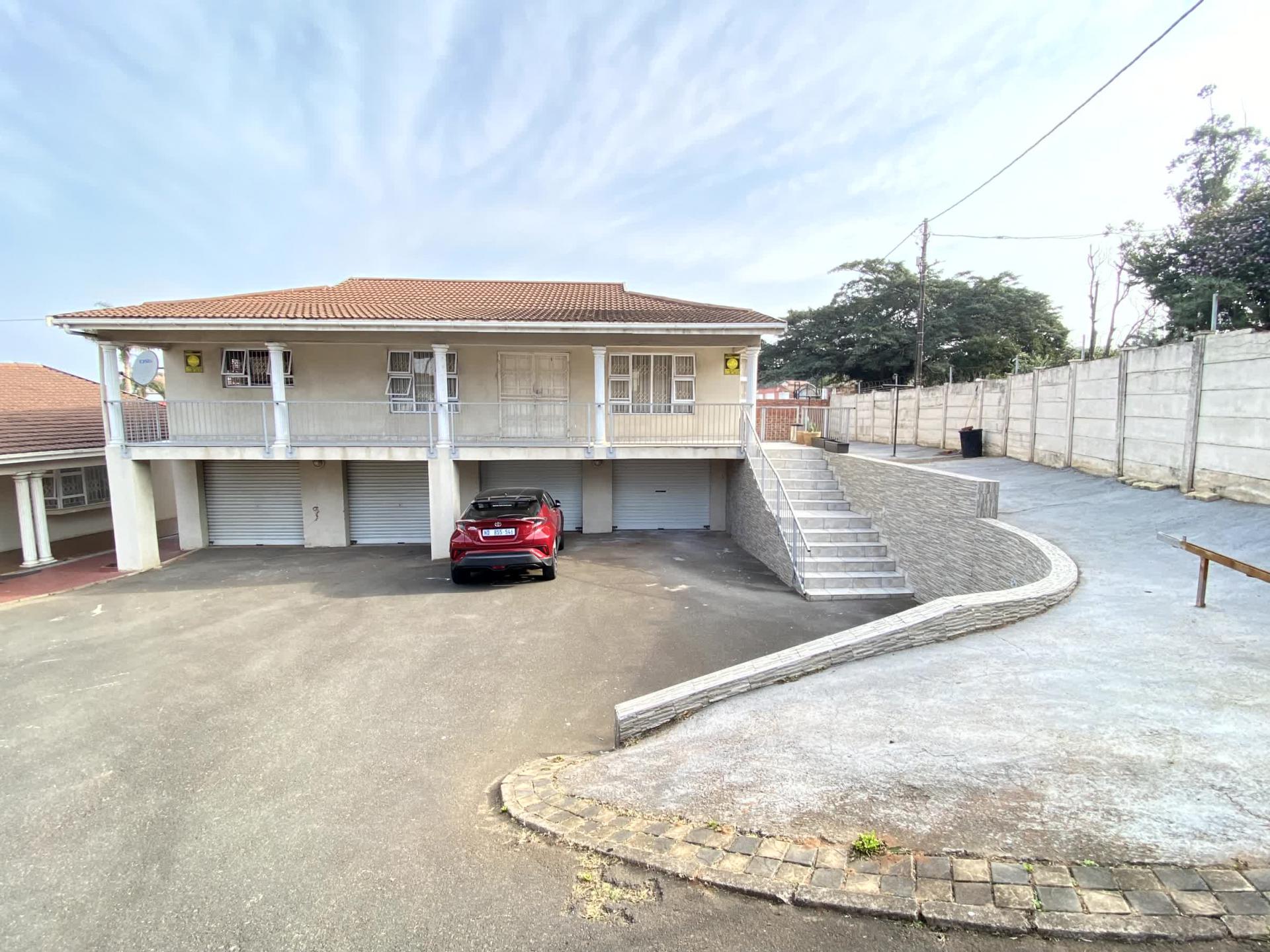  of property in Montclair (Dbn)
