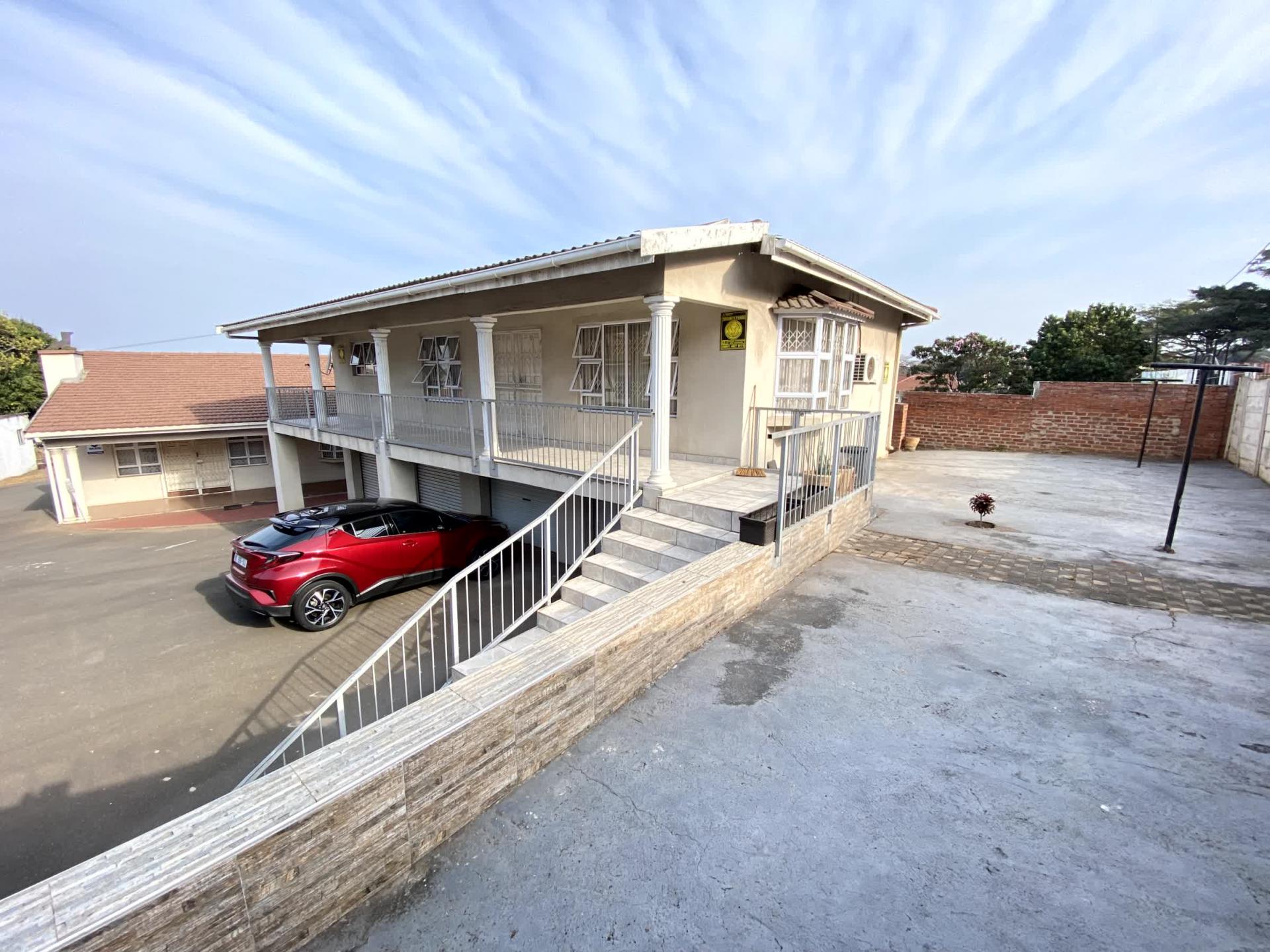  of property in Montclair (Dbn)