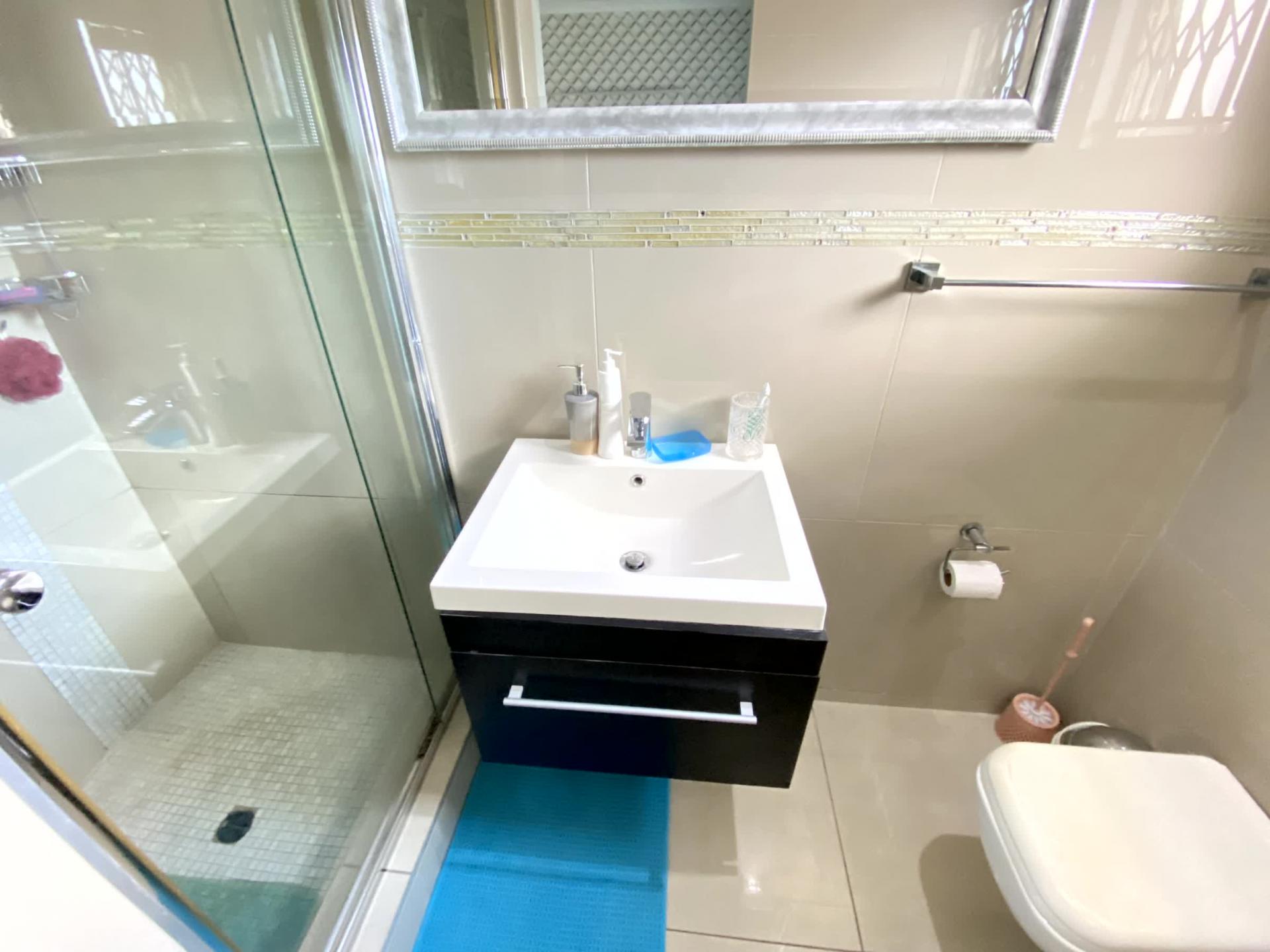  of property in Montclair (Dbn)