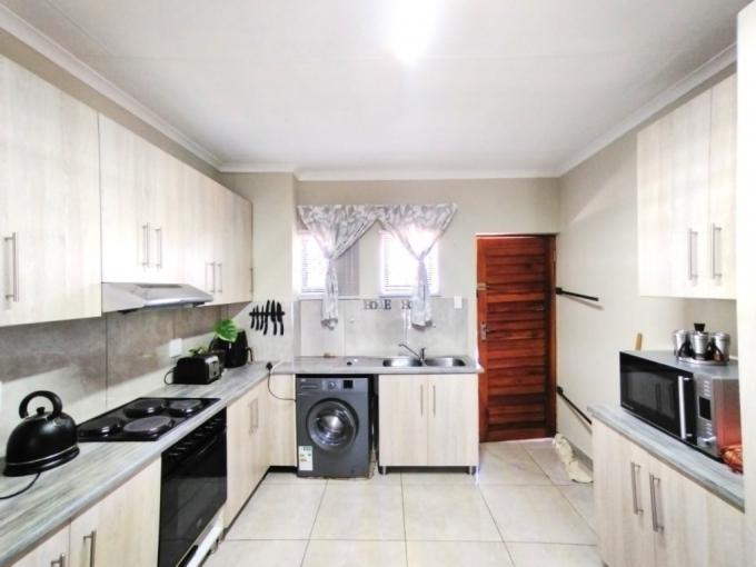 Apartment for Sale For Sale in Bendor - MR705179