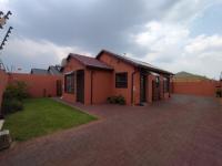  of property in Roodekop