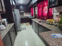  of property in Queensburgh