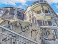  of property in Bassonia