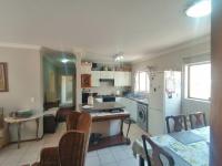  of property in Oakdene