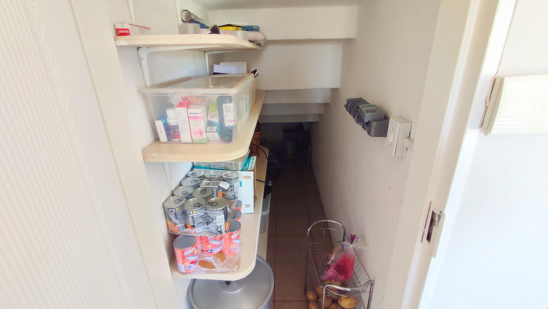  of property in Amberfield Valley