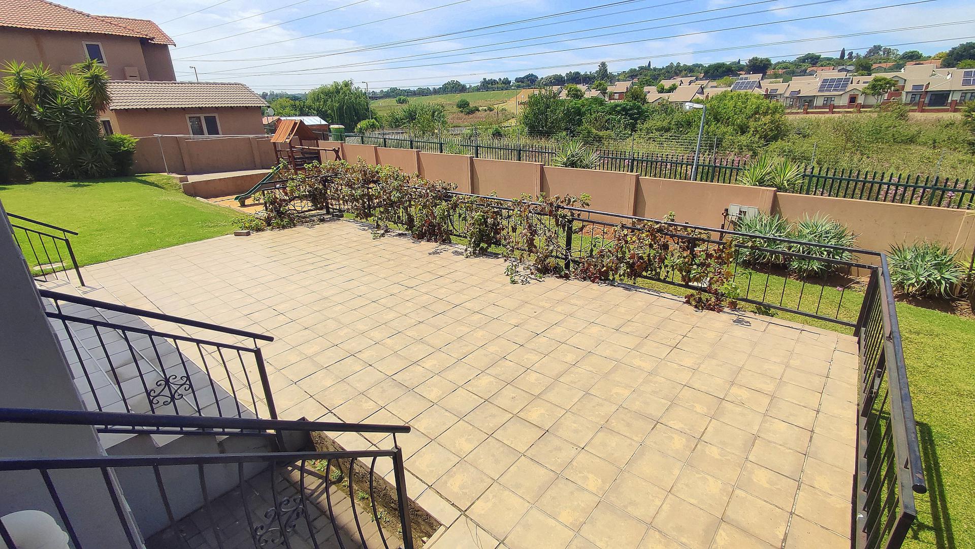  of property in Amberfield Valley