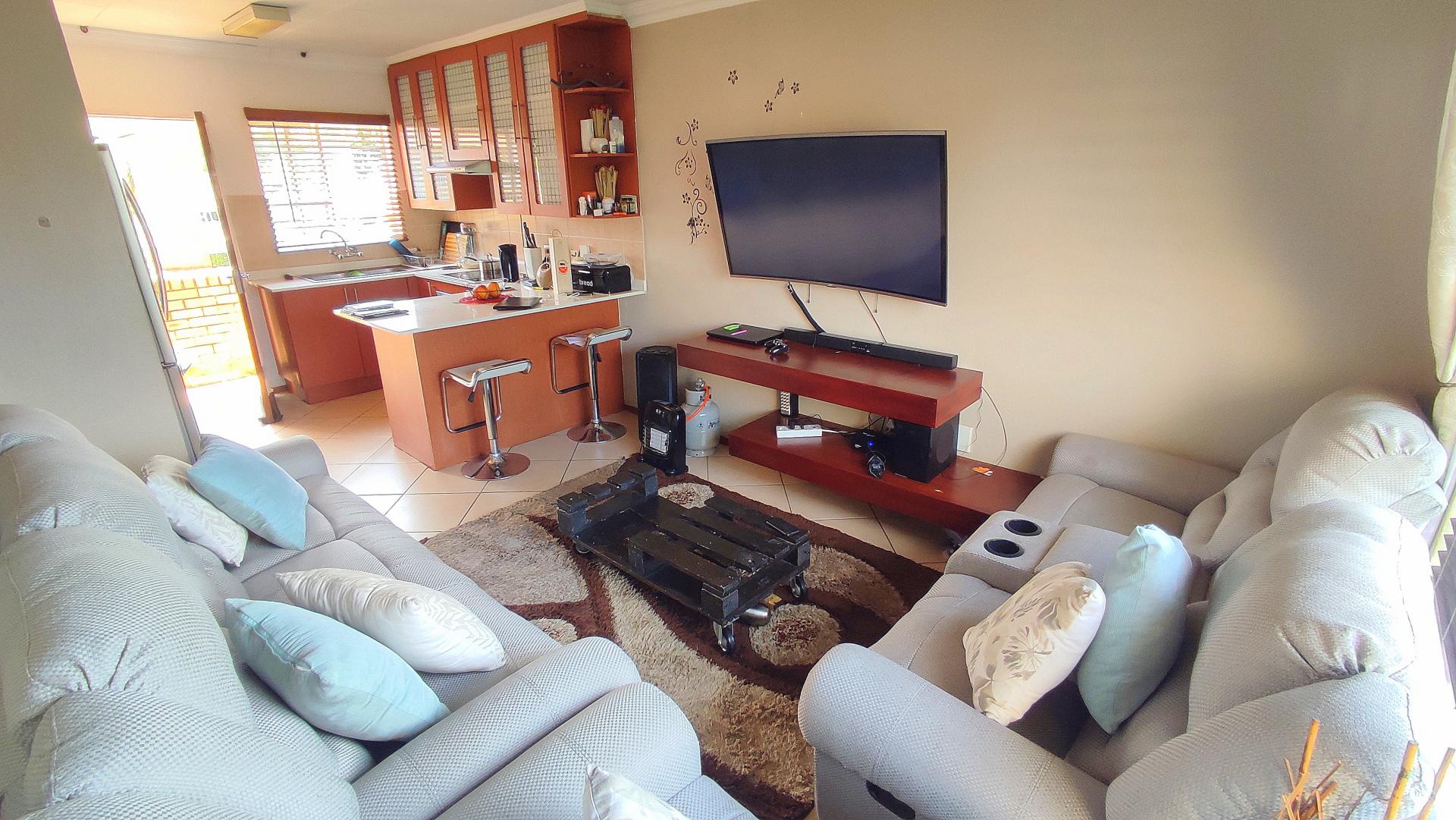  of property in Heuwelsig Estate