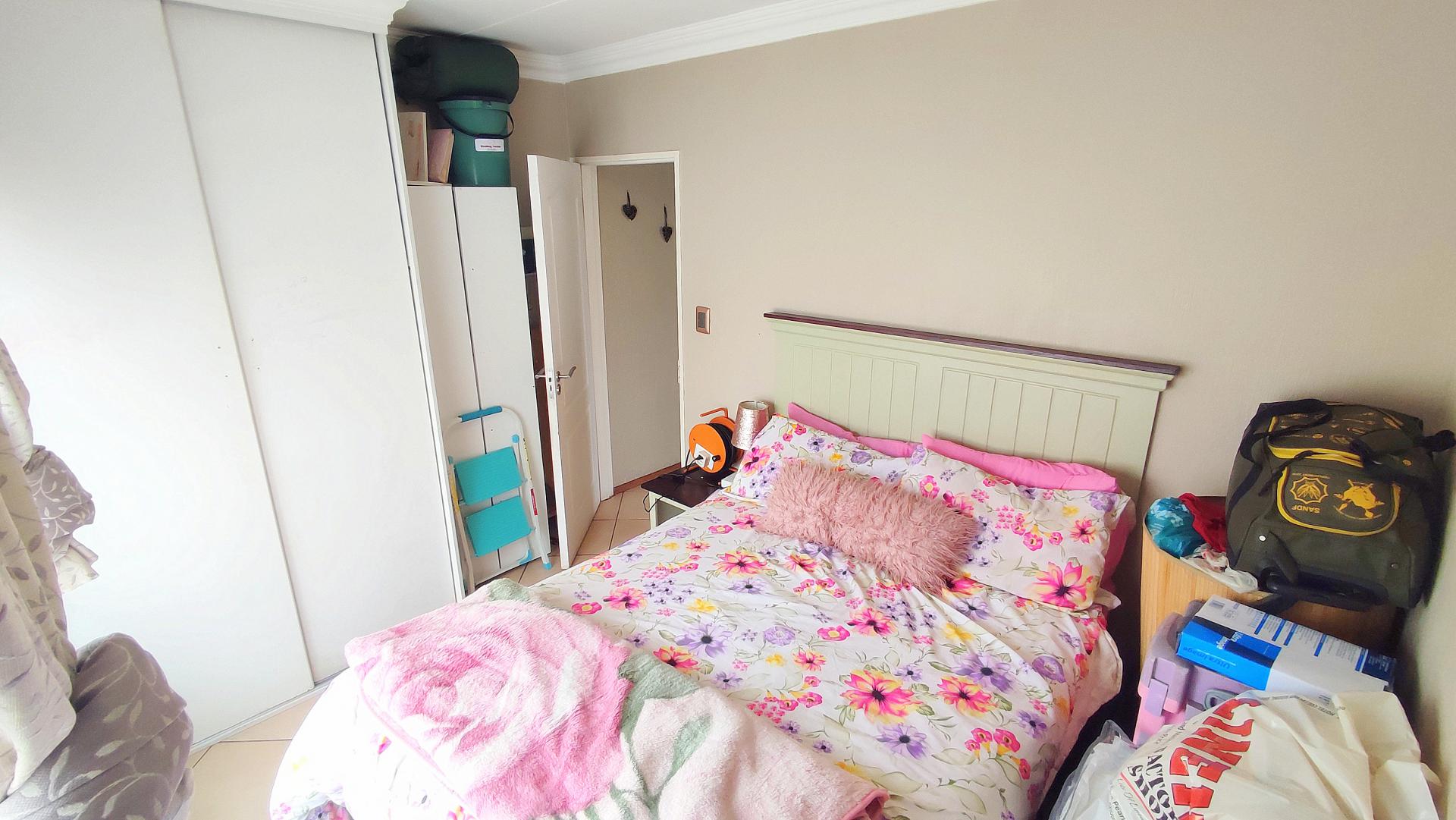  of property in Heuwelsig Estate