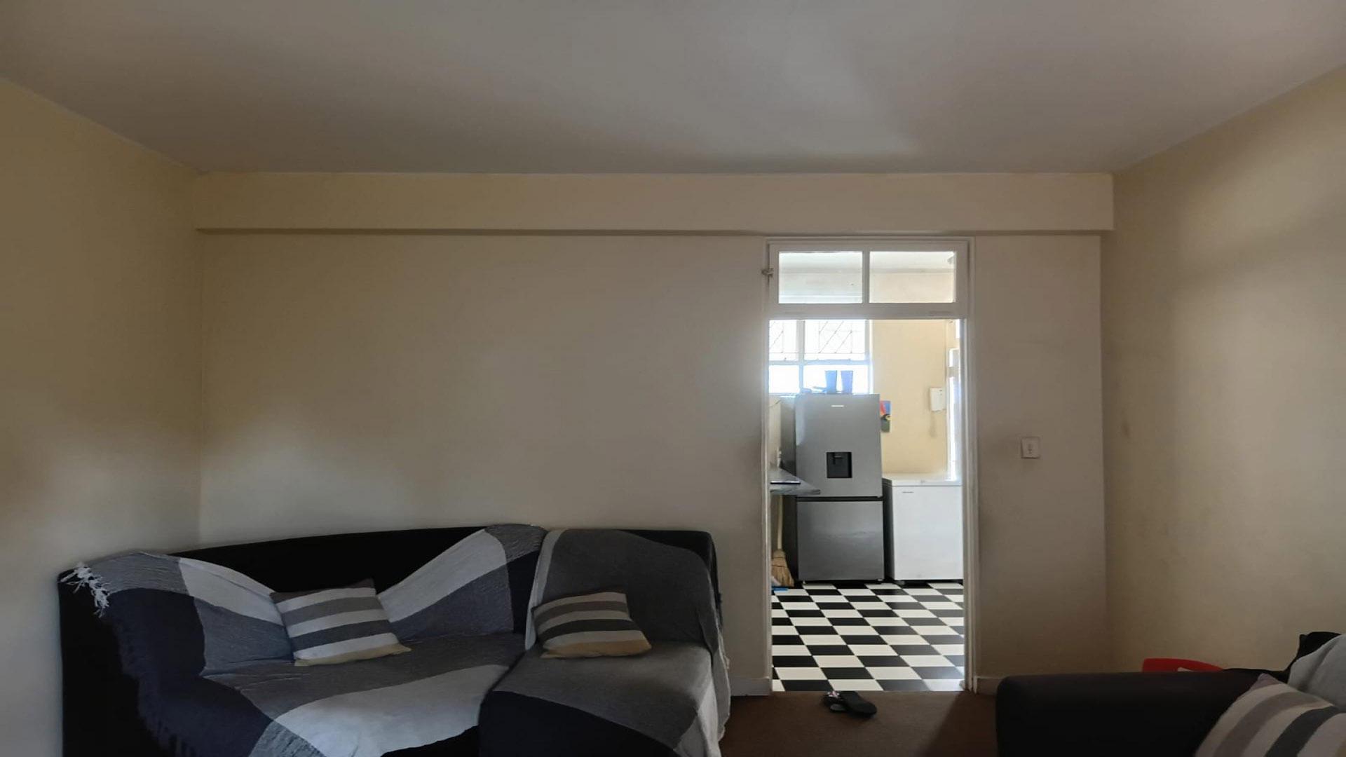 Lounges of property in Glenwood - DBN