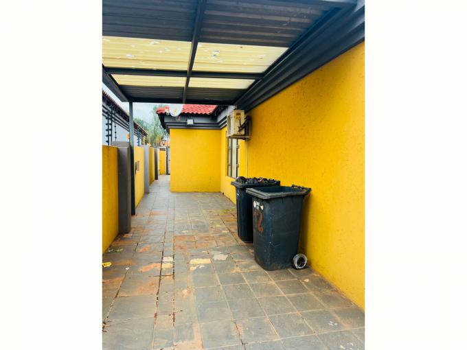 3 Bedroom House for Sale For Sale in The Orchards - MR705249