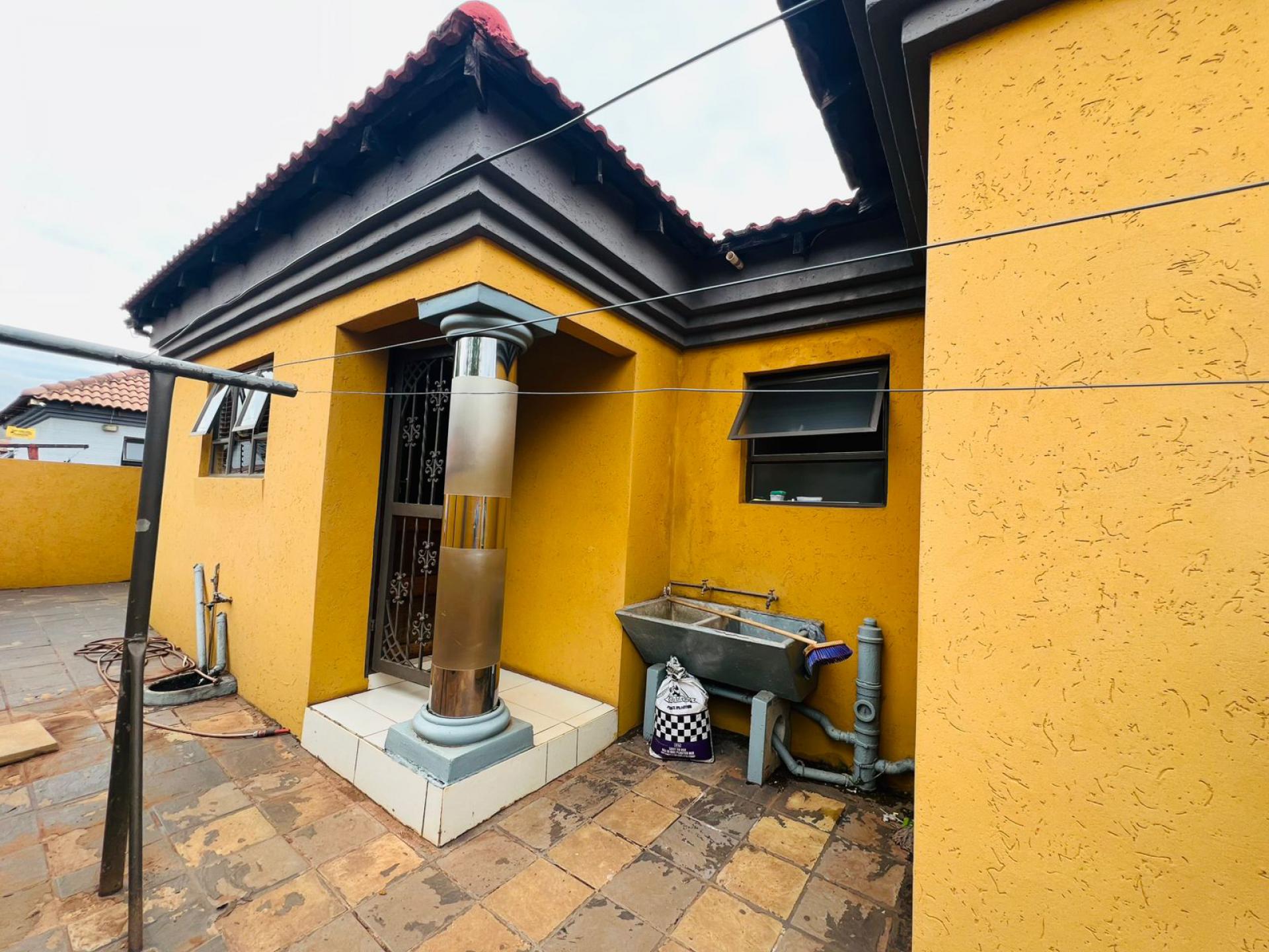  of property in The Orchards