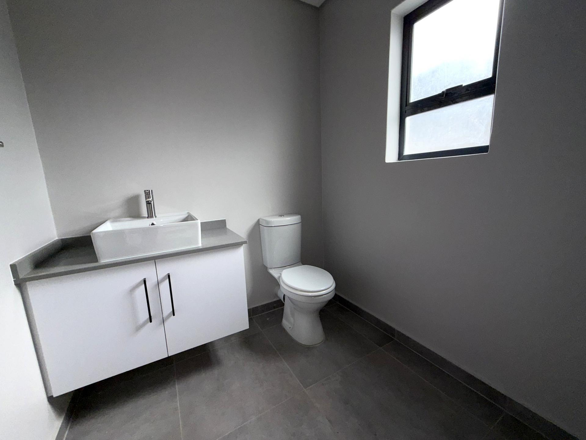  of property in Thatchfield Hills Estate