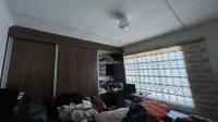Bed Room 1 of property in Kagiso