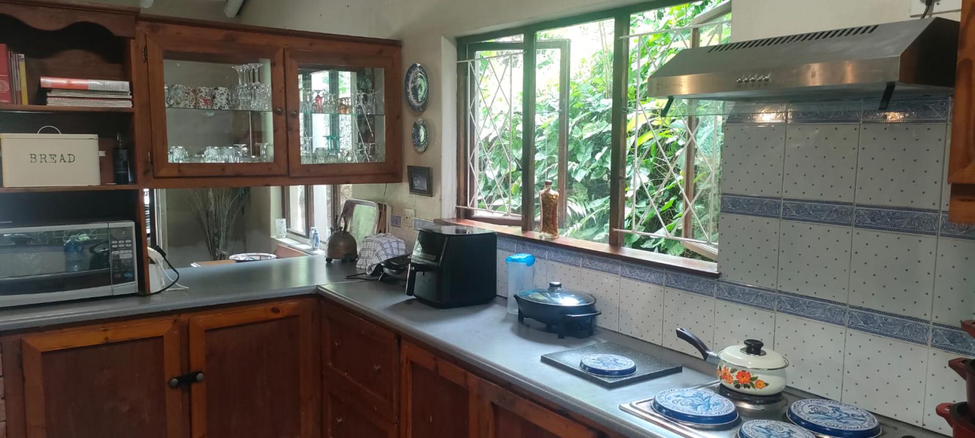  of property in Assagay