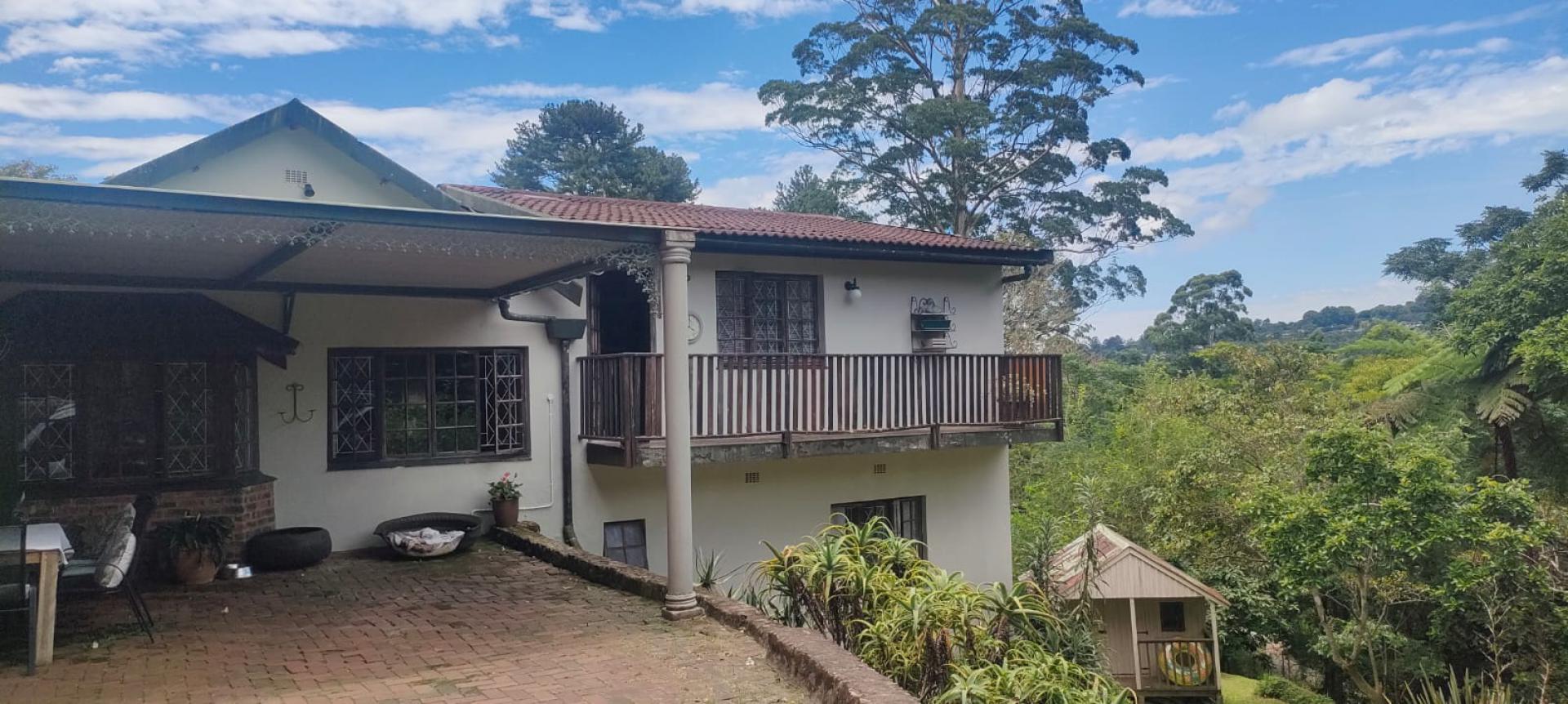  of property in Assagay