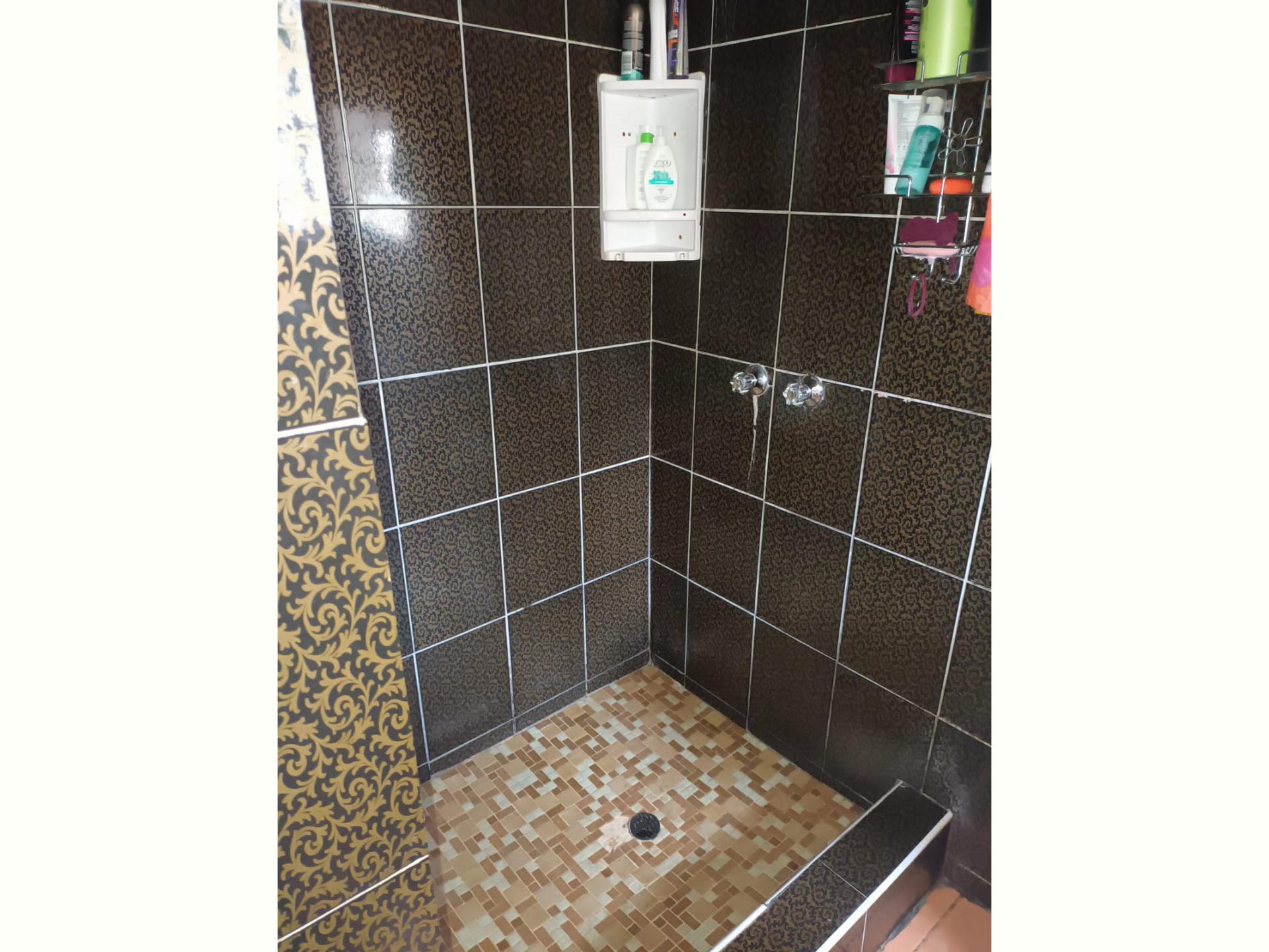  of property in Mandini