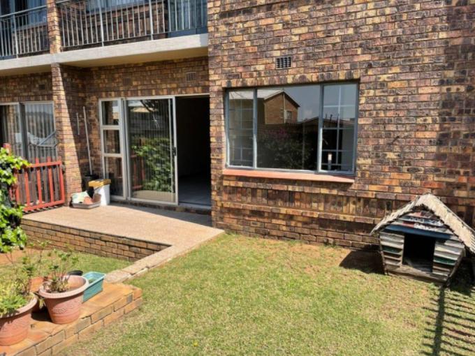 2 Bedroom Apartment for Sale For Sale in Alberton - MR705351