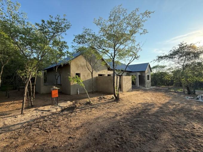 3 Bedroom House for Sale For Sale in Hoedspruit - MR705368