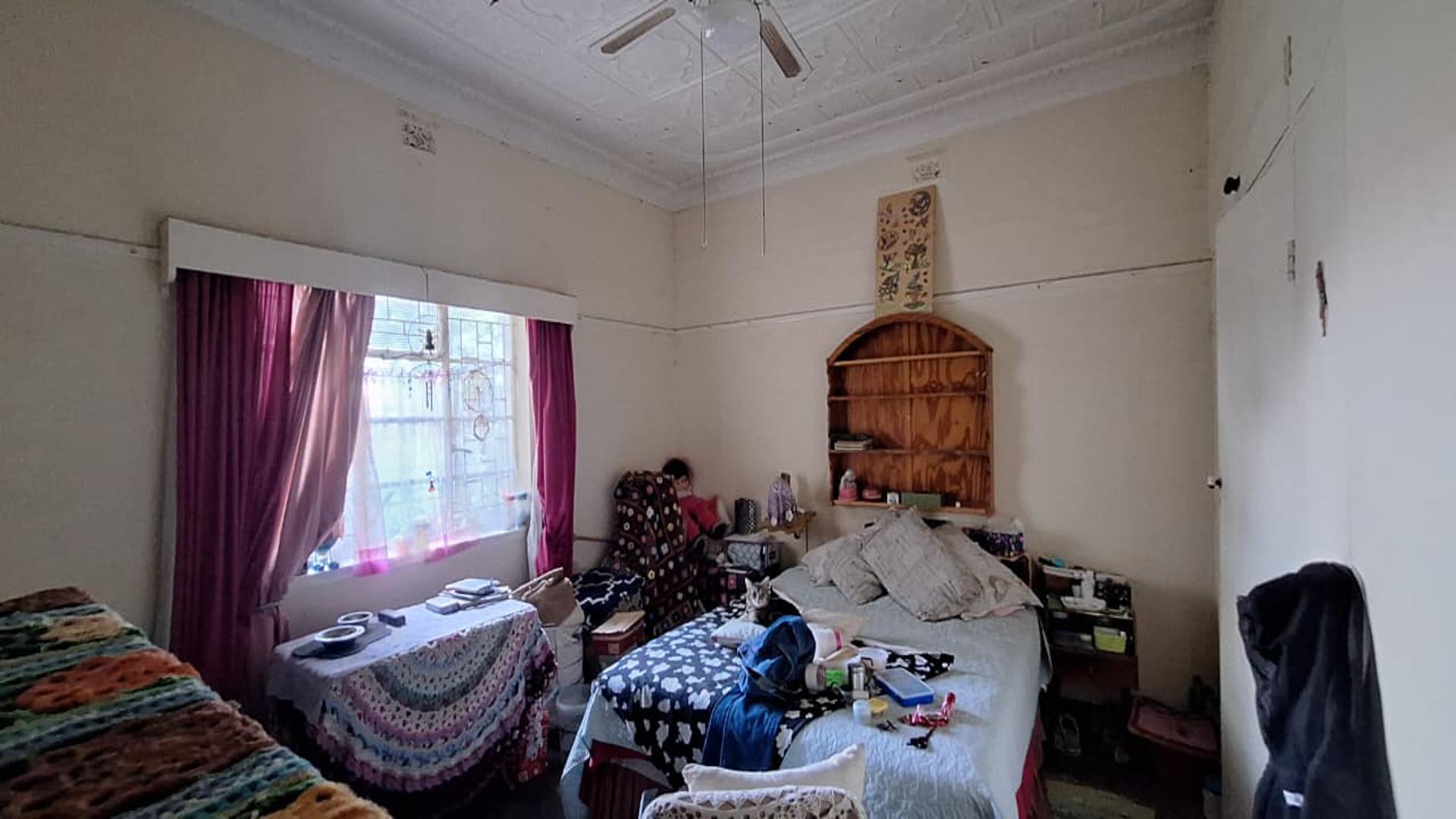 Bed Room 1 - 21 square meters of property in Boksburg South