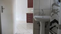 Bathroom 1 - 4 square meters of property in Vereeniging
