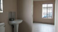 Main Bathroom - 3 square meters of property in Savanna City