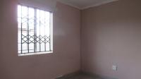 Main Bedroom - 11 square meters of property in Savanna City