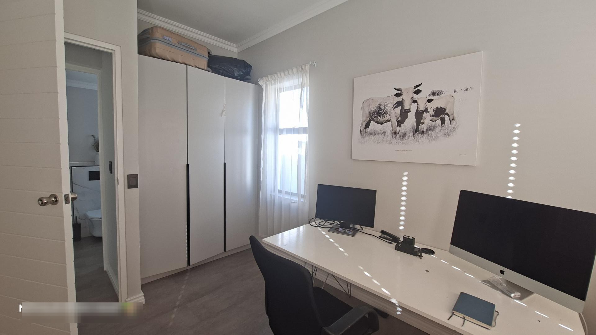 Study of property in Somerset West