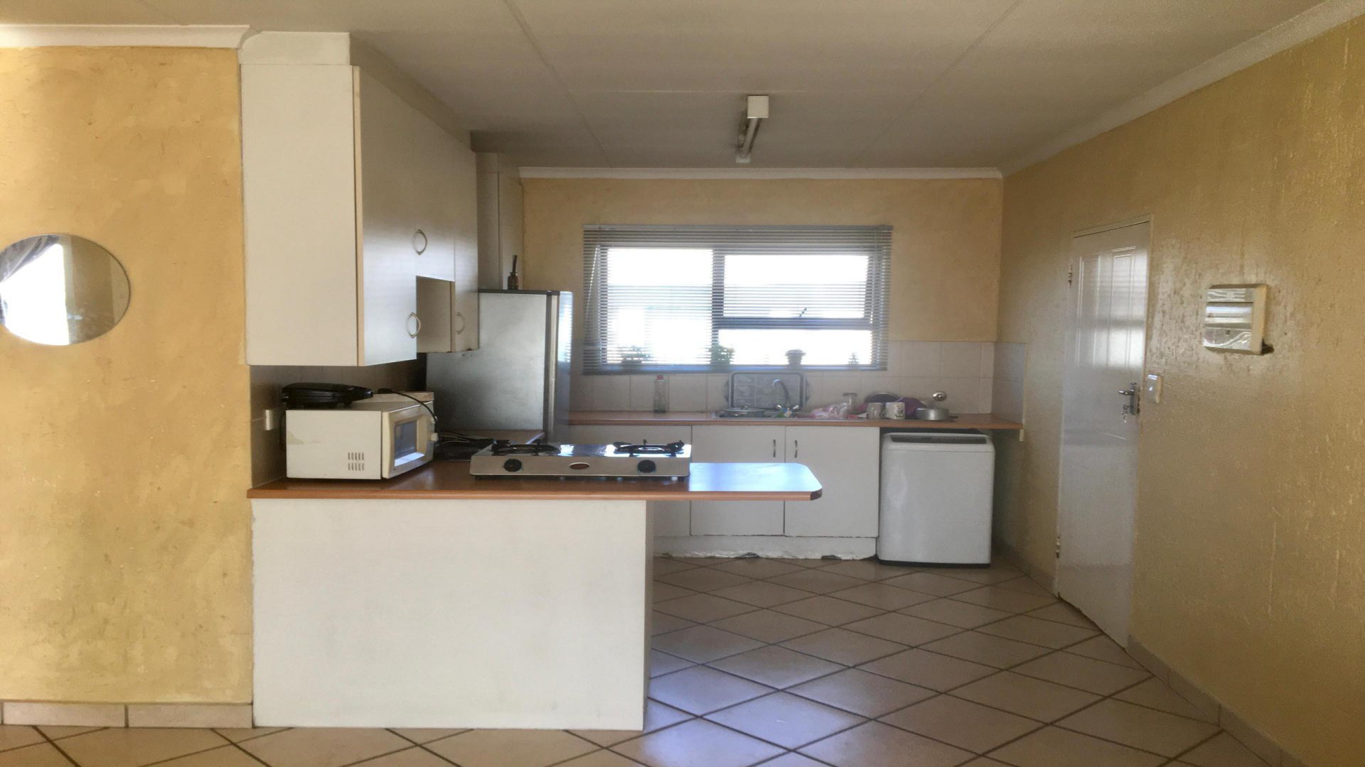 Kitchen - 9 square meters of property in Eveleigh