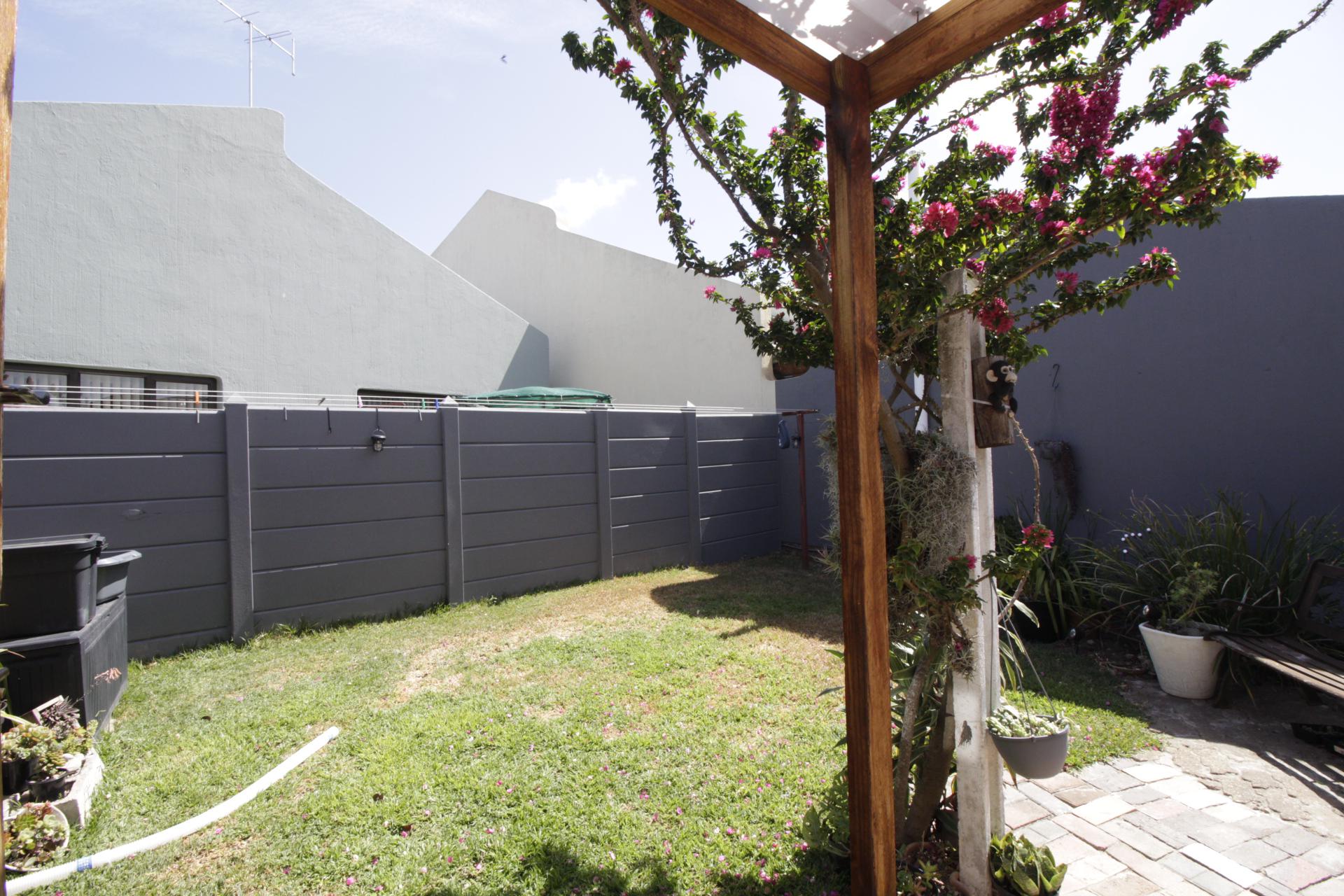  of property in Aston Bay