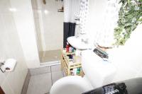  of property in Aston Bay