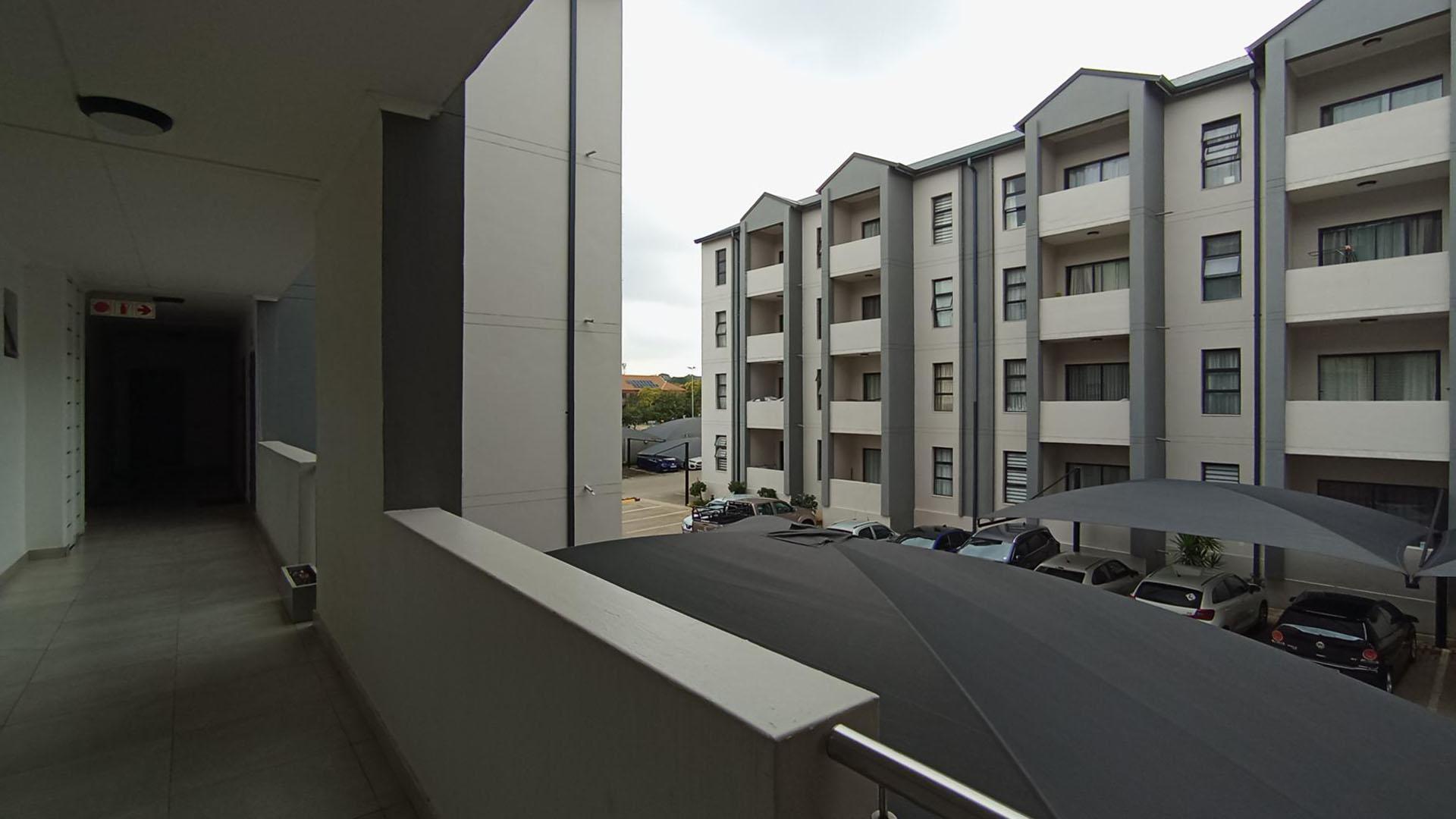 Front View of property in Midridge Park