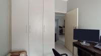 Bed Room 1 - 11 square meters of property in Midridge Park
