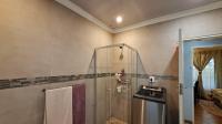 Bathroom 1 - 12 square meters of property in Brackenhurst
