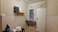 Laundry Room  - 9 square meters of property in Brackenhurst
