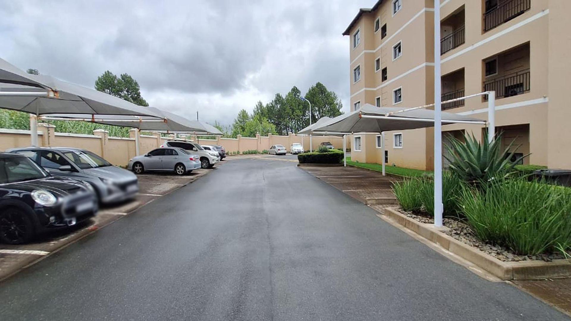 Front View of property in Lilianton