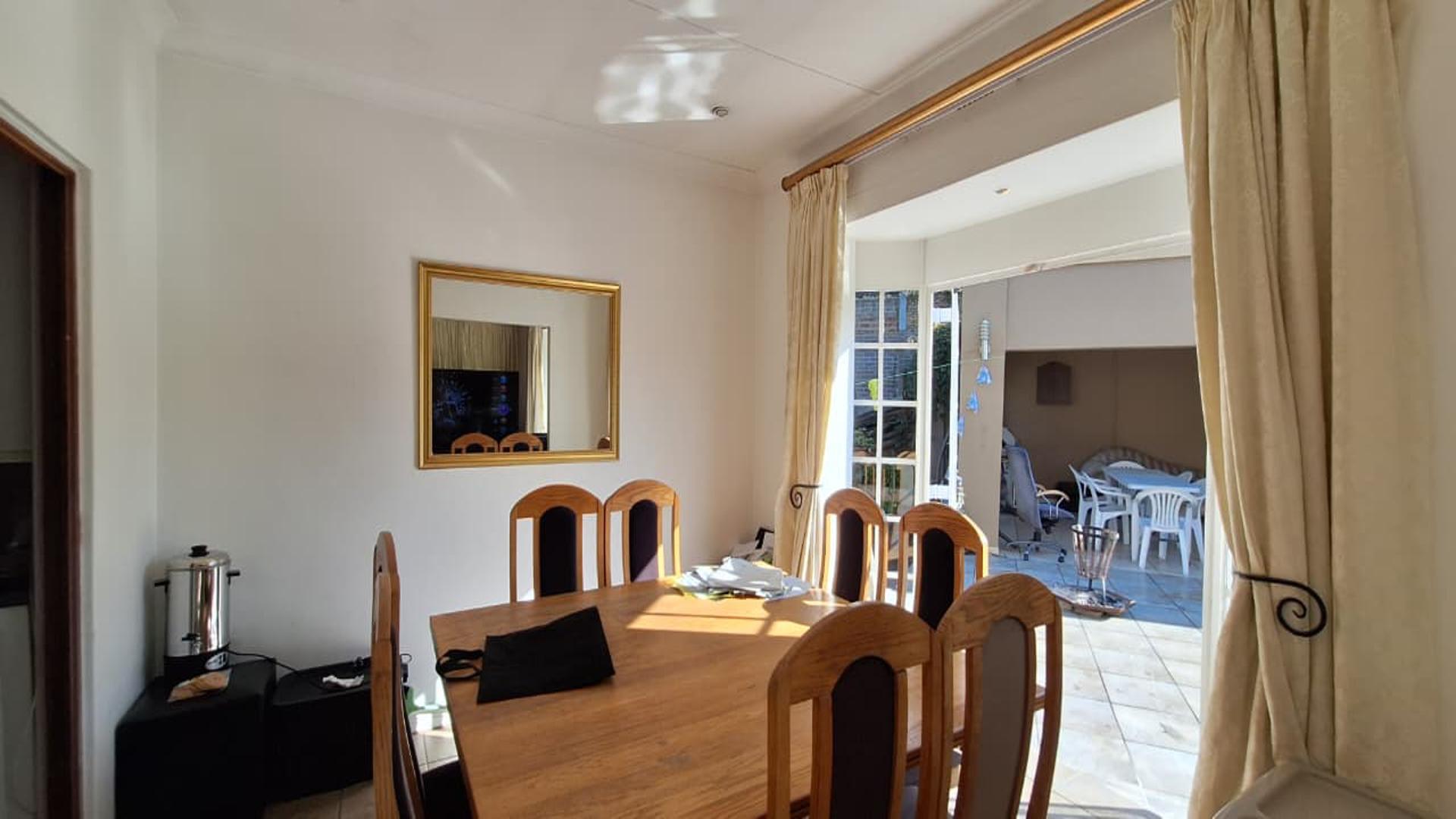 Dining Room - 12 square meters of property in Bordeaux