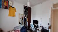 Bed Room 1 - 32 square meters of property in Bordeaux