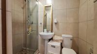 Bathroom 3+ - 5 square meters of property in Bordeaux