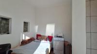 Bed Room 2 - 11 square meters of property in Bordeaux