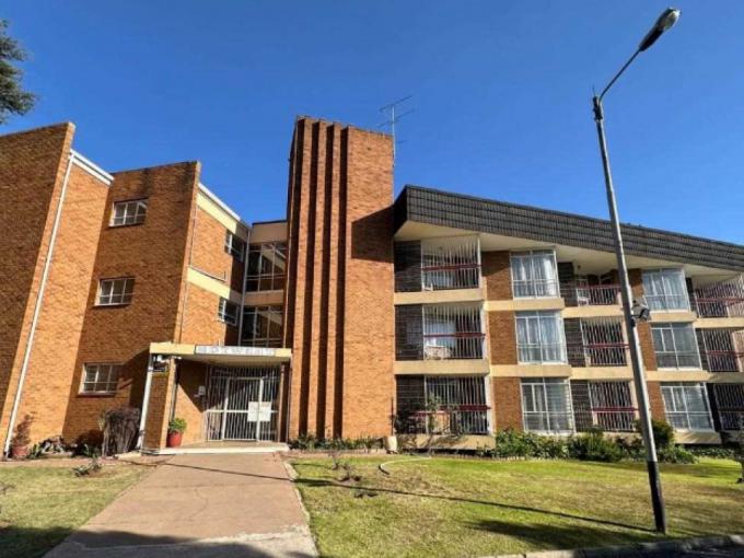 2 Bedroom Apartment for Sale For Sale in New Redruth - MR705478