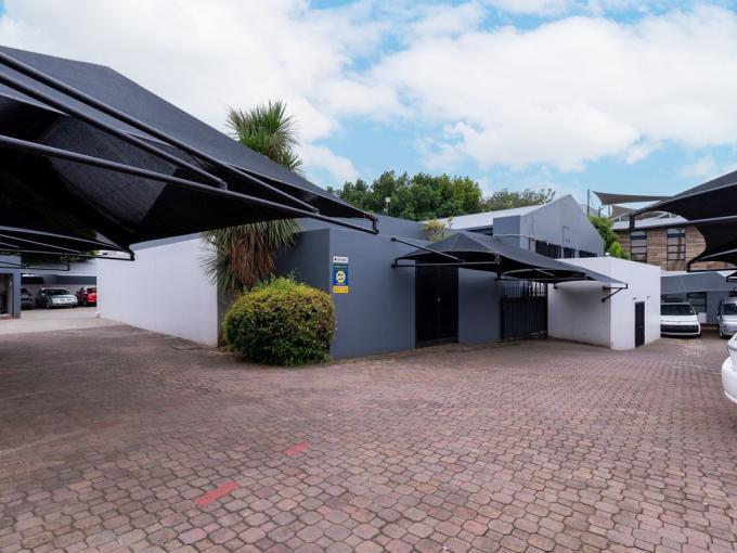 Commercial to Rent in Bedfordview - Property to rent - MR705485