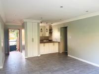  of property in Die Hoewes