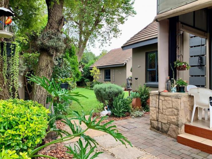 3 Bedroom Simplex for Sale For Sale in Melodie - MR705494