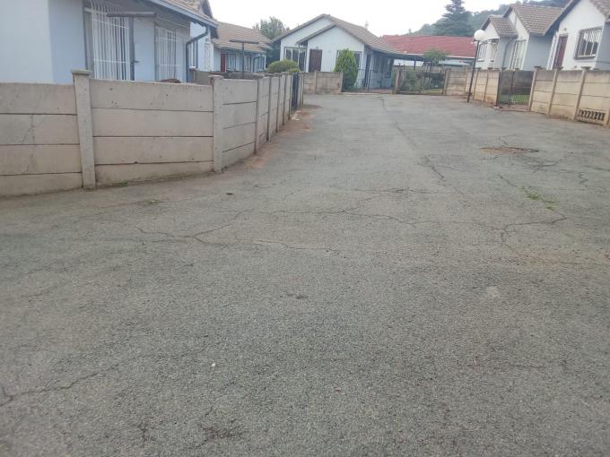 2 Bedroom Sectional Title for Sale For Sale in Naturena - MR705519