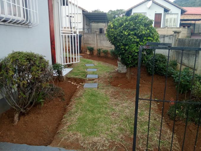 2 Bedroom Sectional Title for Sale For Sale in Naturena - MR705519