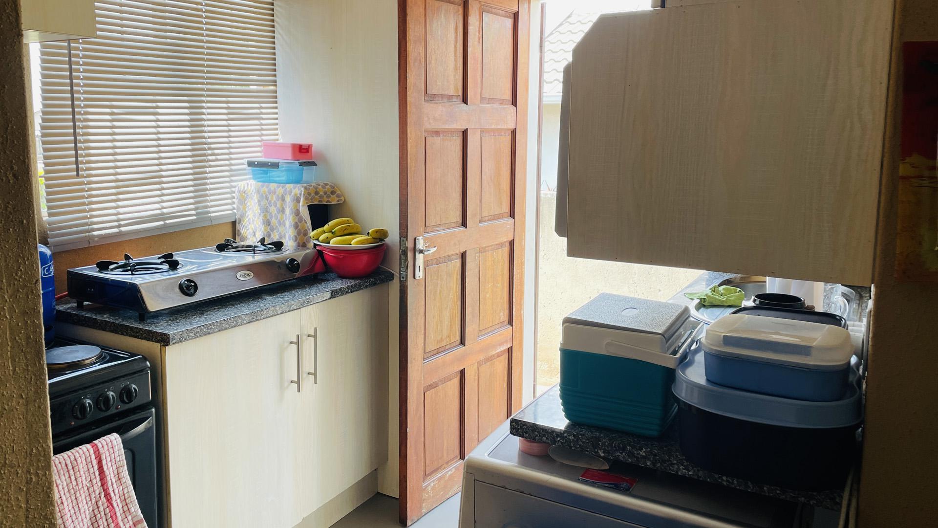 Kitchen of property in Duvha Park