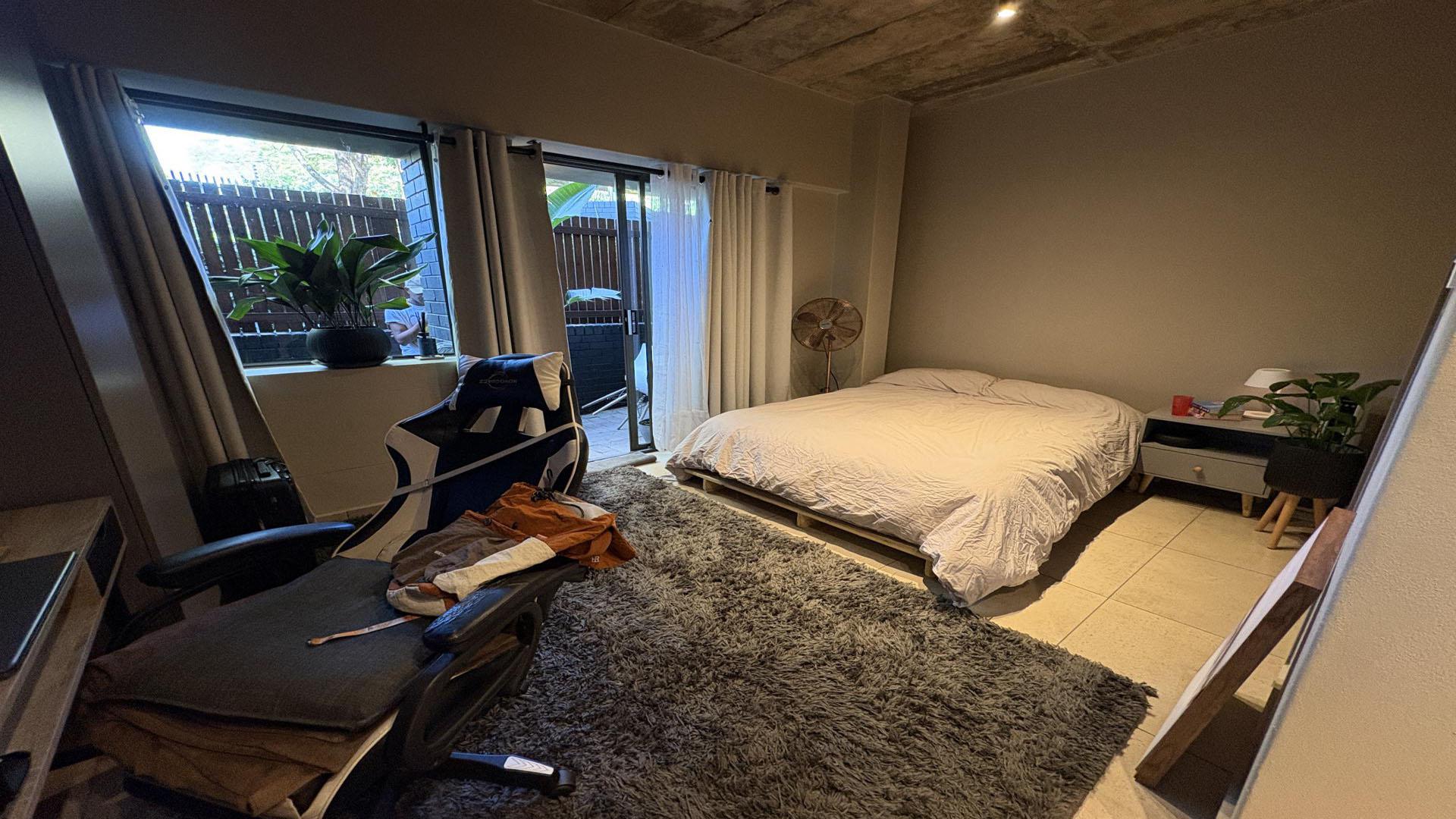 Bed Room 1 of property in Bedfordview