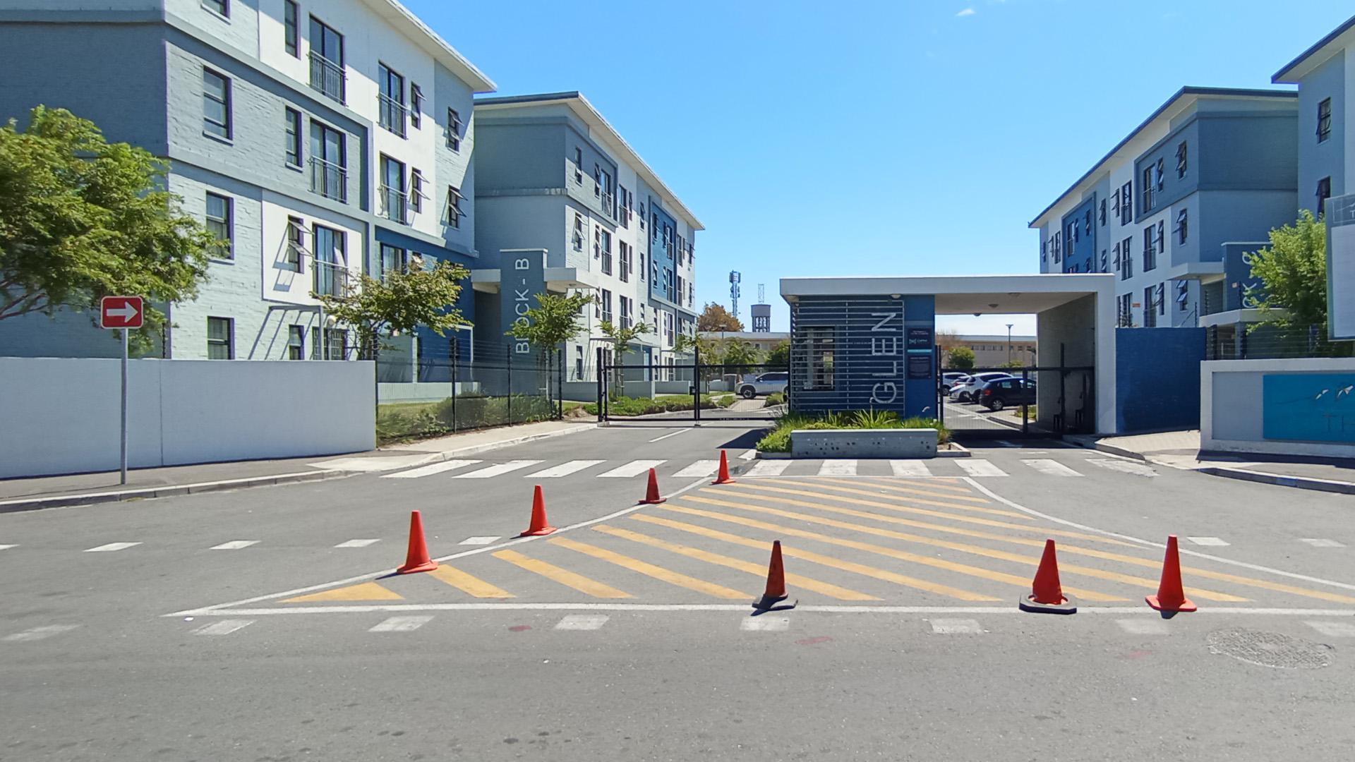 Front View of property in Bellville