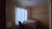 Bed Room 2 - 12 square meters of property in Krugersdorp